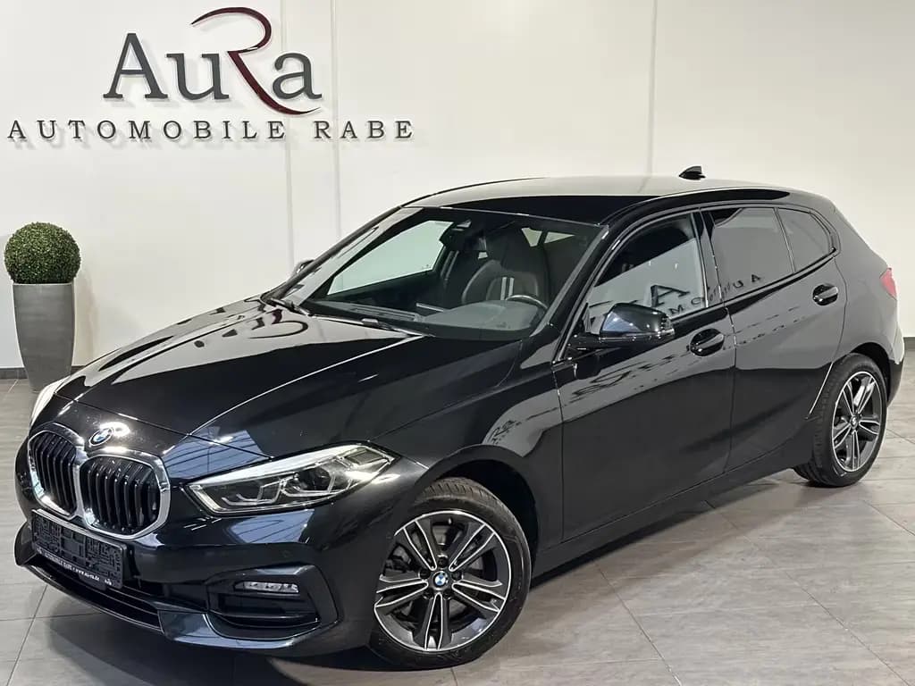 Main__Slider__Photo:BMW 120 d Sport-Line NAV+LED+H&K+PARKASSIST+KAM+17ZO 08/2022-0