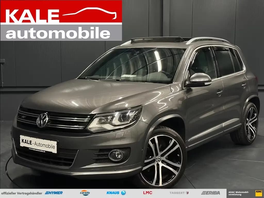 Main__Slider__Photo:Volkswagen Tiguan Sport & Style *R-Line*19Zoll*PANORAMA*KAM 03/2016-0