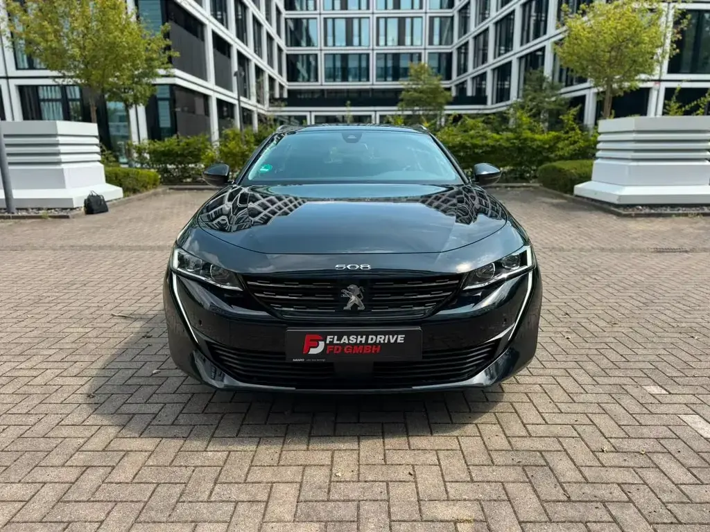 Main__Slider__Photo:Peugeot 508 SW Allure NAVI/CAM/TEMPO/PDC 08/2019-1