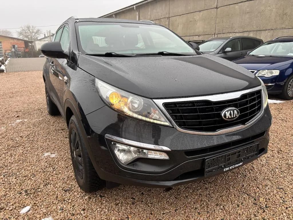 Main__Slider__Photo:Kia Sportage Style Plus 09/2014-0