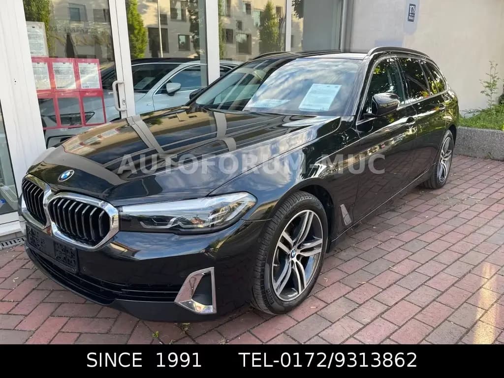 Main__Slider__Photo:BMW 520 d xDrive Touring Luxury Line /18" 03/2021-0