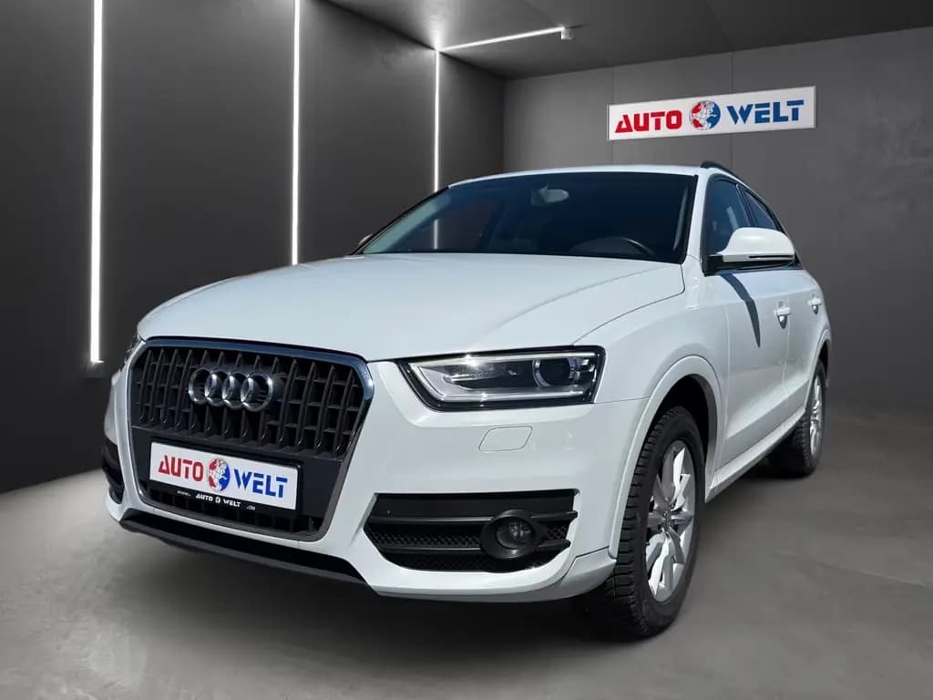 Main__Slider__Photo:Audi Q3 2.0 TDI quattro Klimaaut. Bluetooth Tempomat 01/2014-0