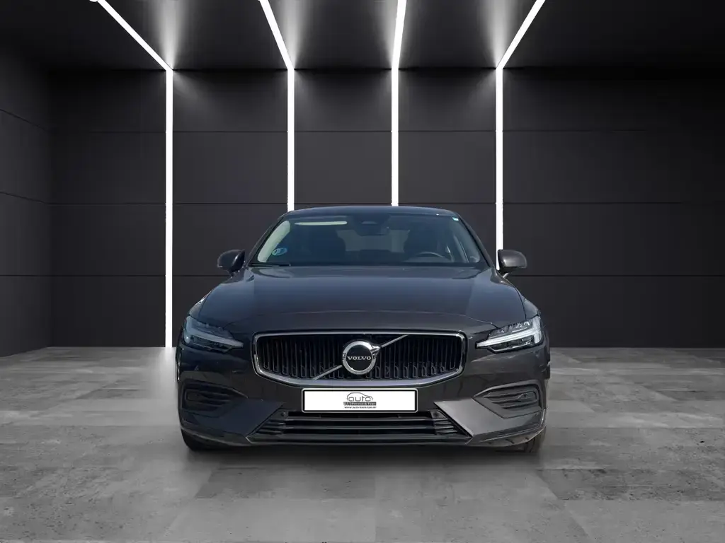 Main__Slider__Photo:Volvo S60 Lim. Plus Dark LED*CAM*Navi*Shzg 06/2024-1