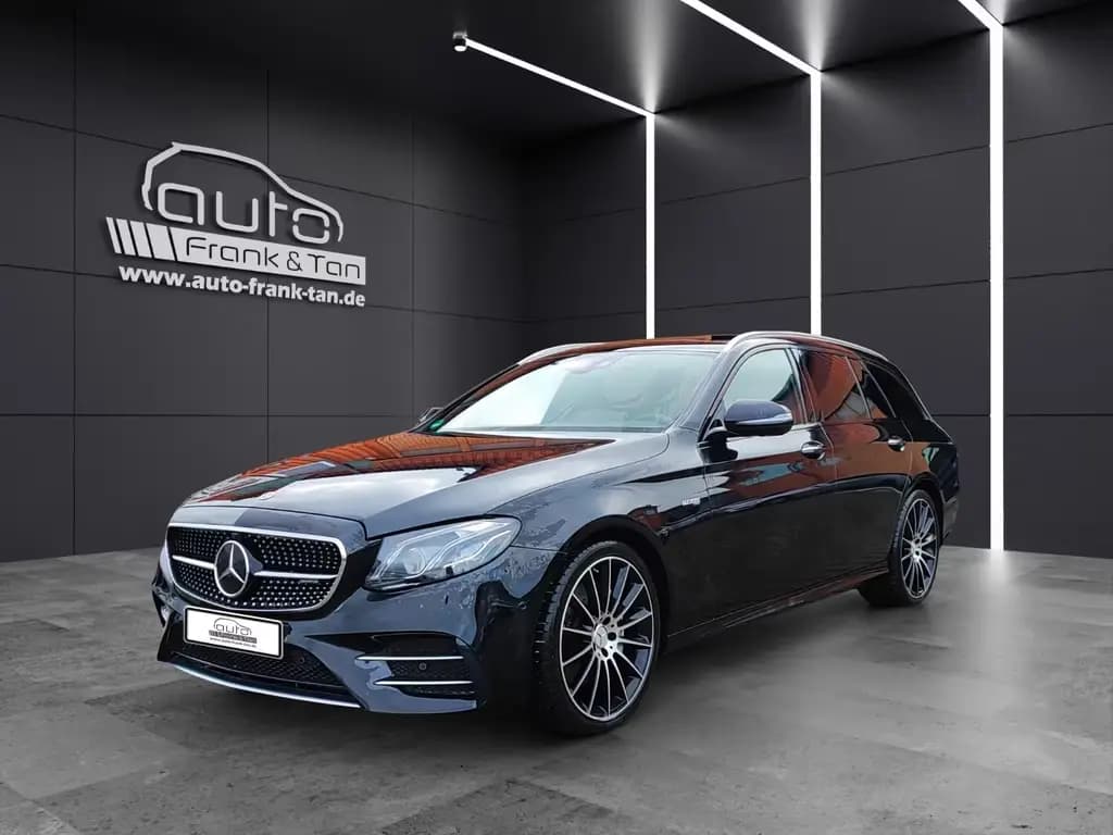 Main__Slider__Photo:Mercedes-Benz E 43 AMG 4Matic*Head-up*Pano*360°*Ambiente* 04/2017-0