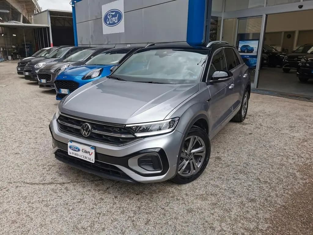 Main__Slider__Photo:Other Other Volkswagen T-Roc 1.0 TSI 110cv R-Line 09/2023-0