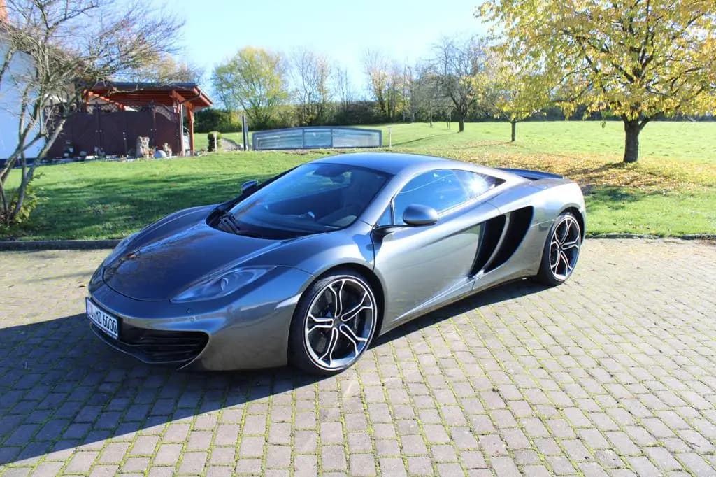 Main__Slider__Photo:McLaren MP4-12C Keramik Bremse,Carbon Paket 04/2012-0