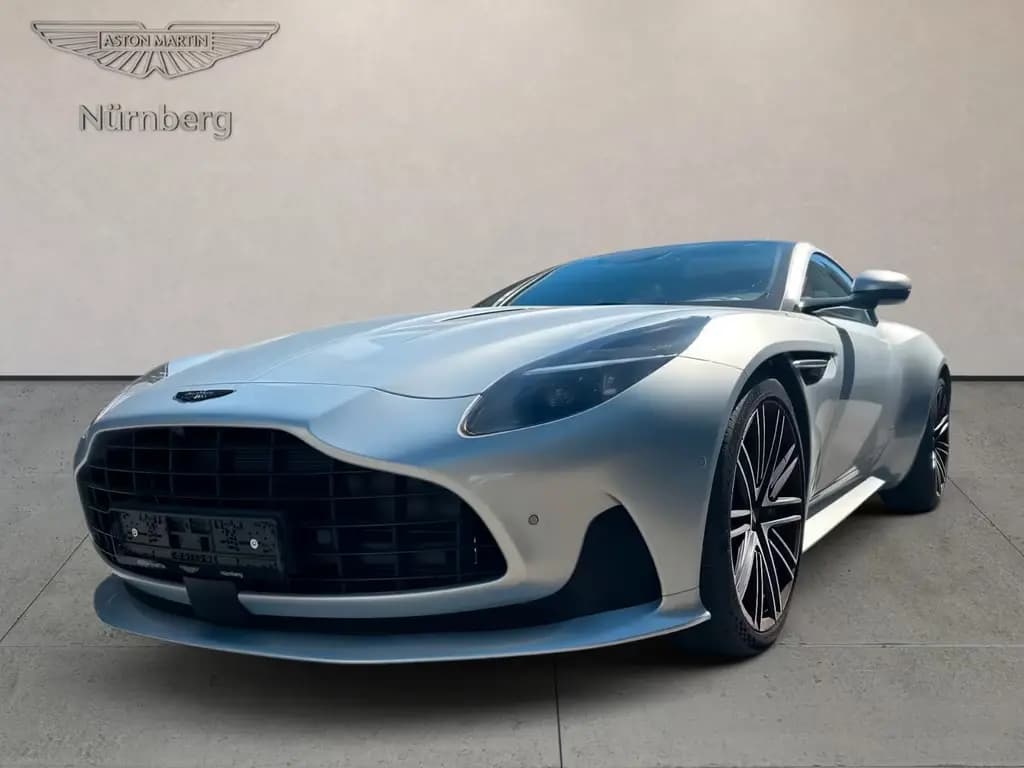 Main__Slider__Photo:Aston Martin DB12 06/2025-0