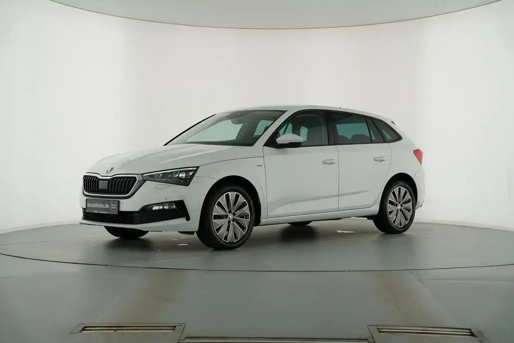 Main__Slider__Photo:Skoda Scala CLEVER 1.0TSI PREMIUM-LED+KLIMAAUTOMATIK 03/2022-1