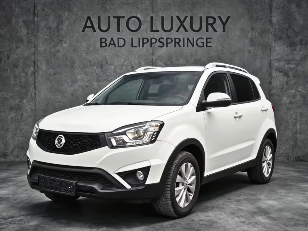 Main__Slider__Photo:Ssangyong Korando 2.0 e-XGi 200 Crystal 2WD 01/2017-0