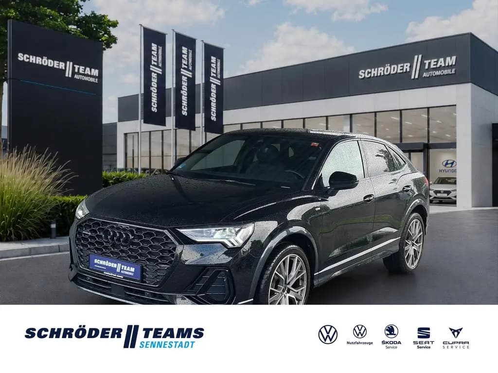 Main__Slider__Photo:Audi Q3 Sportback 40 TFSI quattro S line Matrix ACC R 05/2023-0
