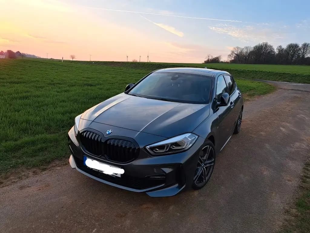 Main__Slider__Photo:BMW 120 d xDrive M Sport A M Sport 01/2021-0
