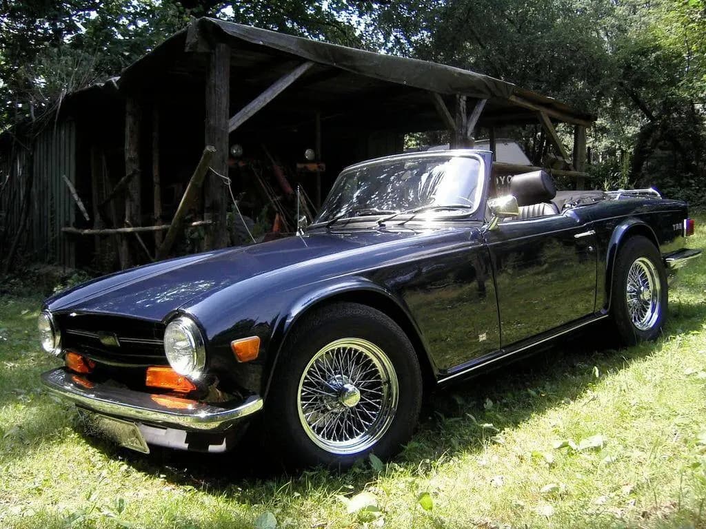 Main__Slider__Photo:Triumph TR6 | Frame-Off-Restaurierung | treuer Begleiter 06/1973-0