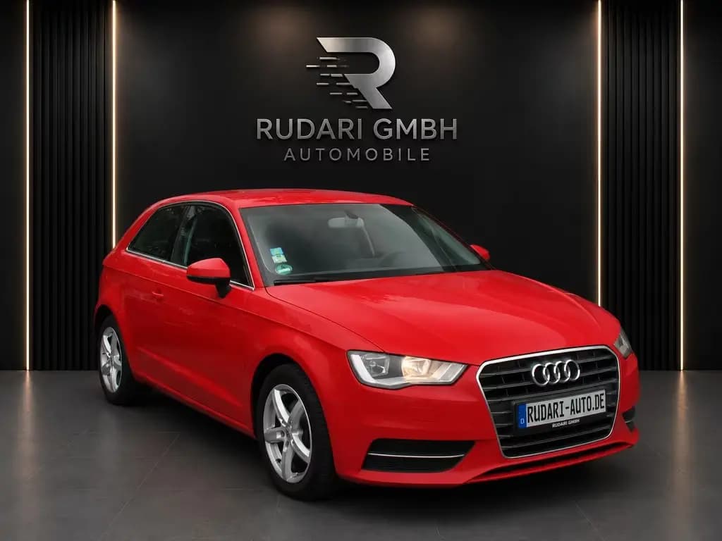 Main__Slider__Photo:Audi A3 ambiente 04/2013-0