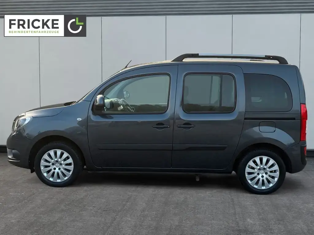 Main__Slider__Photo:Mercedes-Benz Citan 112 *Rollstuhlgerecht* 03/2017-1