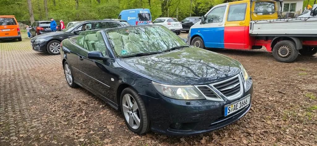 Main__Slider__Photo:Saab 9-3 1.9TiD Vector Cabriolet Vector 03/2009-0
