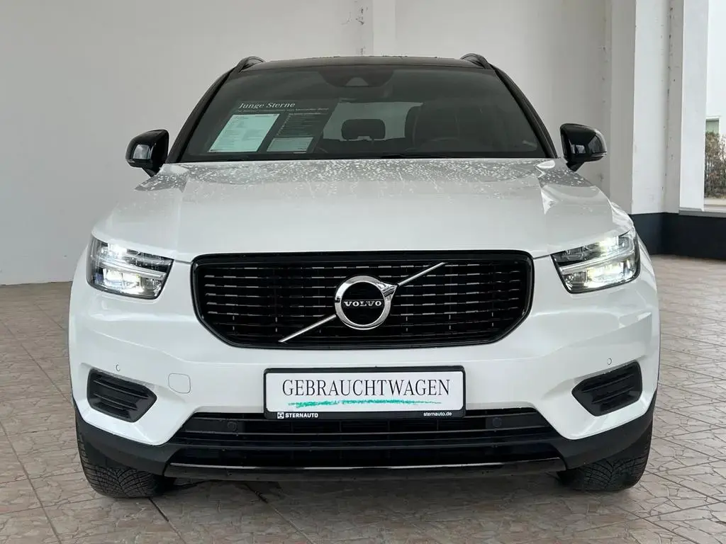 Main__Slider__Photo:Volvo XC40 XC 40 R-Design Keyless-Start/Klima/LED/Tempomat 05/2022-1