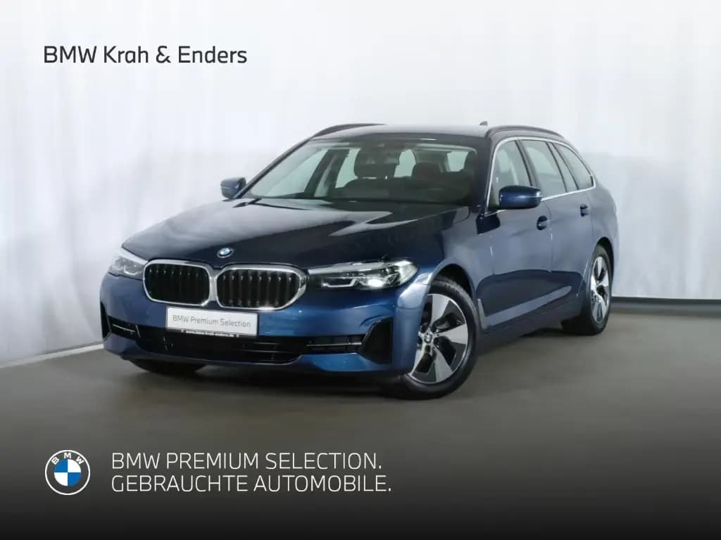 Main__Slider__Photo:BMW 520 d TG Alarm LiveCockpitProfessional DAB 01/2022-0