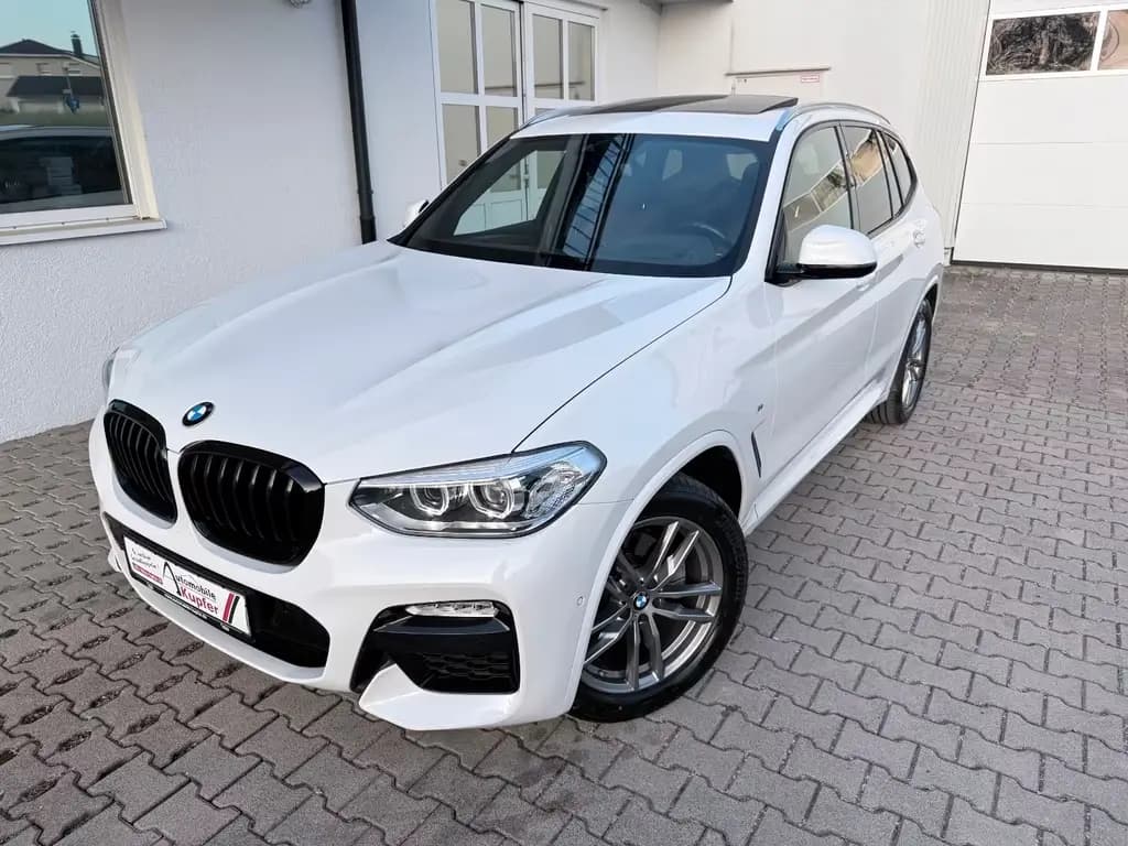 Main__Slider__Photo:BMW X3 xDrive20d M Sport AHK Leder mokka PANO Dr.Ass 06/2019-0