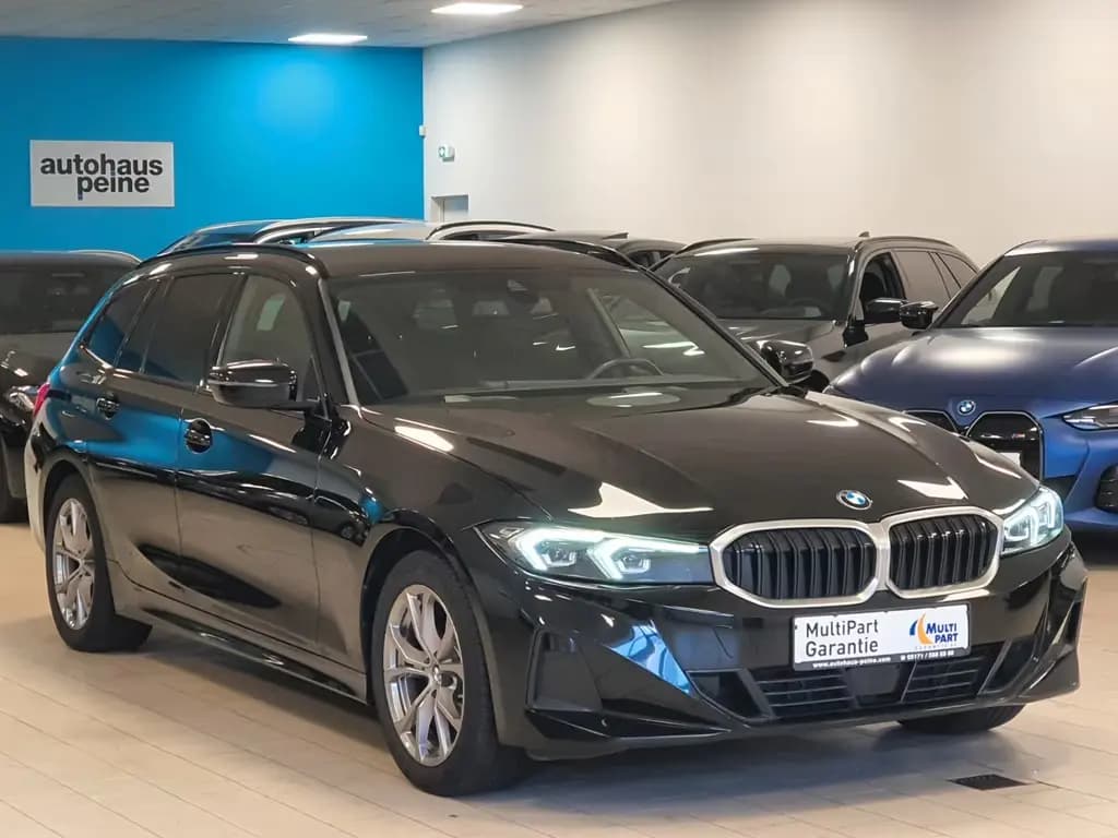 Main__Slider__Photo:BMW 320 d Aut/Navi/Stop&Go/SportSitze/KeyLess 02/2023-0