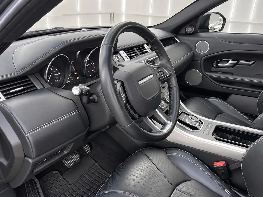 Main__Slider__Photo:Land Rover Range Rover Evoque TD4 Aut. Autobiography *Pano* 11/2016-1