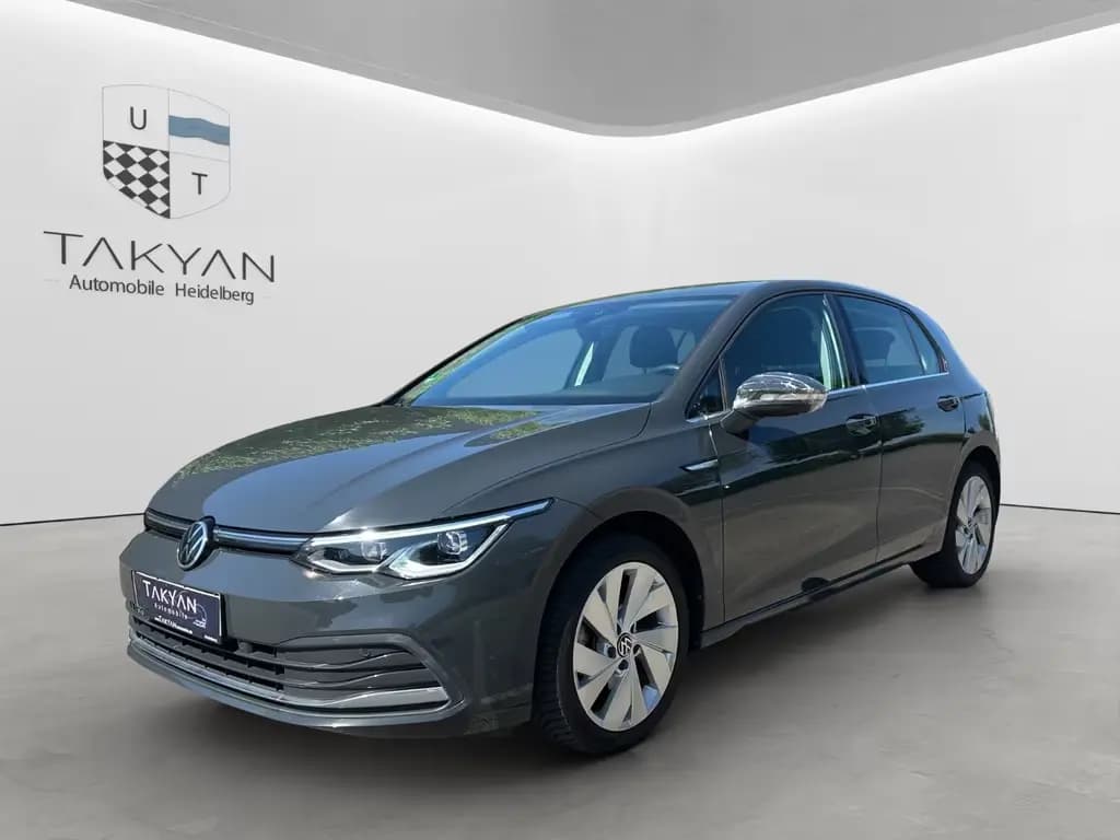 Main__Slider__Photo:Volkswagen Golf VIII Lim. Style eTSI / 2.Hand / NAVI / LED 11/2020-0