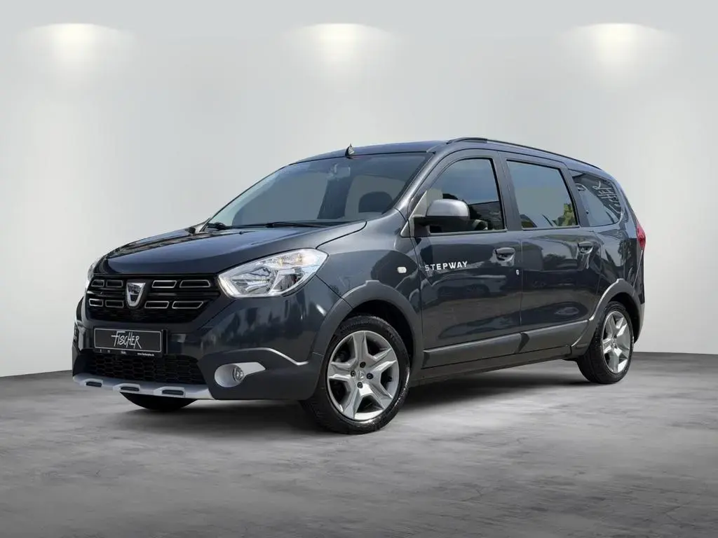 Main__Slider__Photo:Dacia Lodgy 1.3 TCe 130 Stepway Plus 7 Sitzer Navi S 01/2020-1