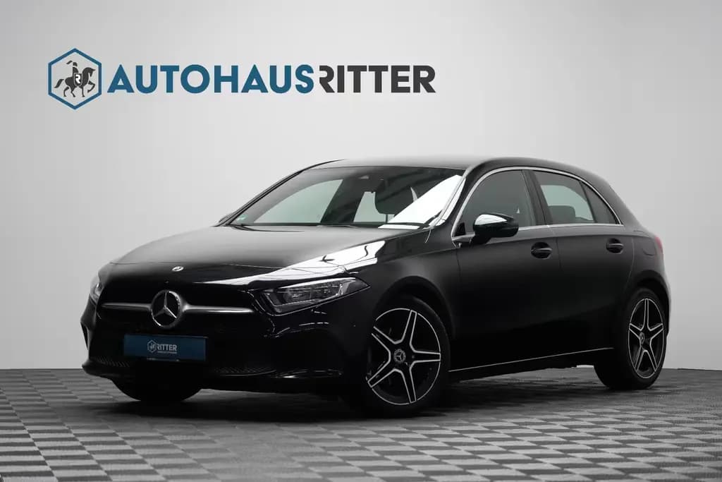 Main__Slider__Photo:Mercedes-Benz A 180 Progressive Widescreen Kamera MBUX DAB 01/2022-0