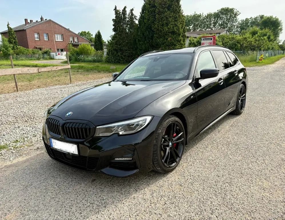 Main__Slider__Photo:BMW 320 d Touring M Sport GARANTIE !! PANO DA ACC ... 10/2022-0