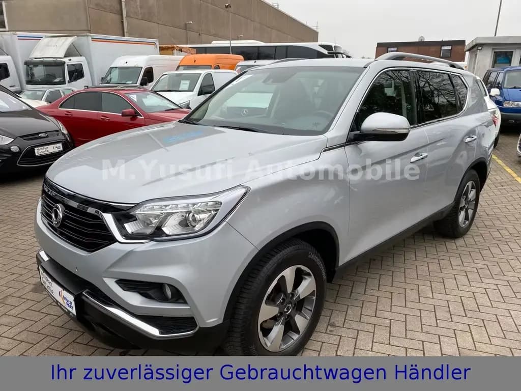 Main__Slider__Photo:Ssangyong REXTON 2.2 e-XDi 220 2WD SAPPHIRE NAVI|CAM|LEDER 12/2017-0