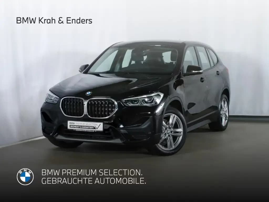 Main__Slider__Photo:BMW X1 sDrive 18i Kamera Sportsitze NAVI LED DAB 04/2022-0
