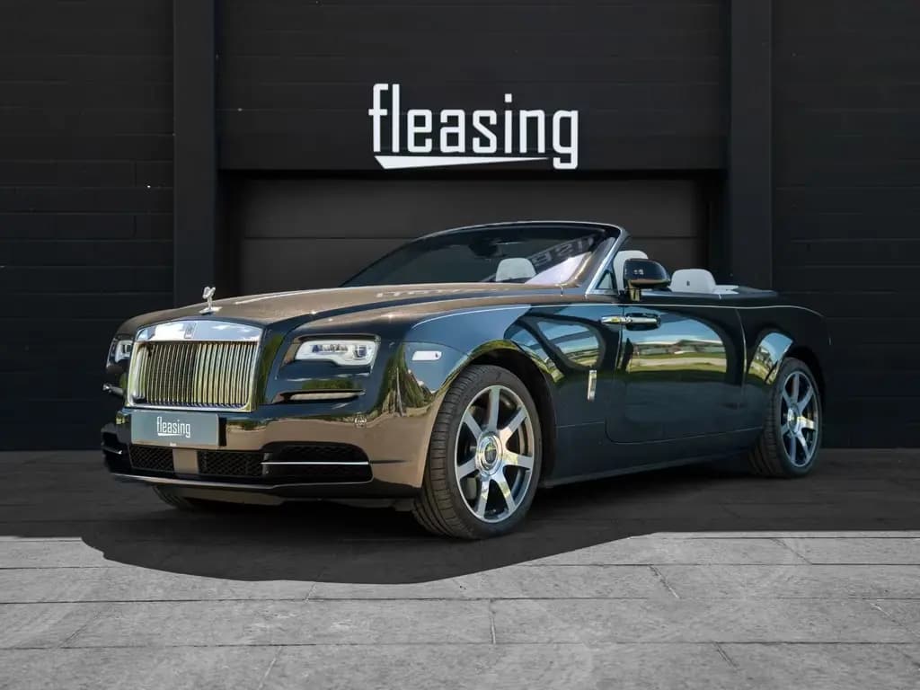 Main__Slider__Photo:Rolls-Royce Dawn 6.6 V12 04/2018-0