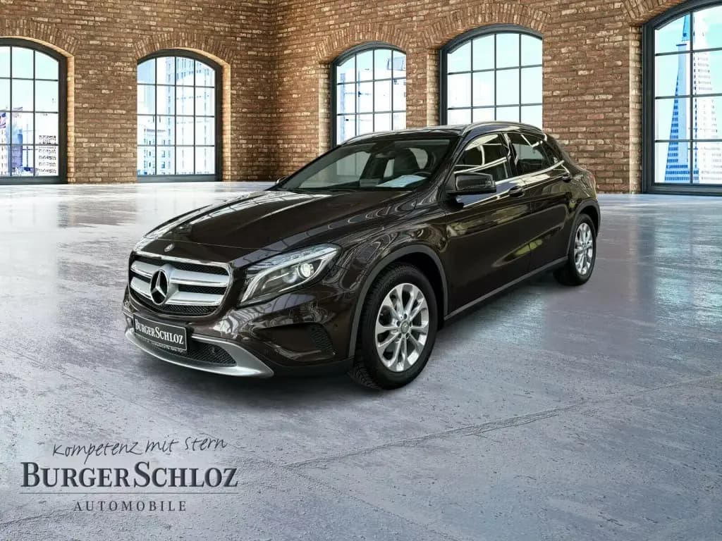 Main__Slider__Photo:Mercedes-Benz GLA 180 Urban Urban/BI-XENON/SHZ/LM/PDC 09/2015-0