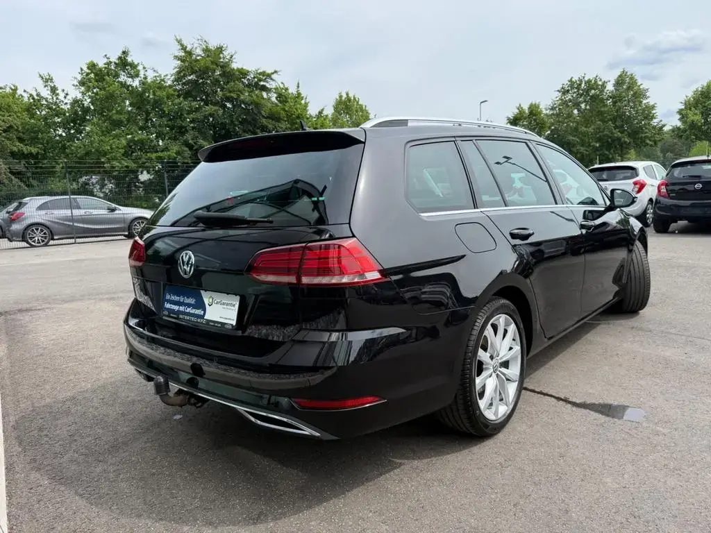 Main__Slider__Photo:Volkswagen Golf VII V Highline R-Line*ACC*CAM*PDC*SHZ*AHK* 07/2020-1
