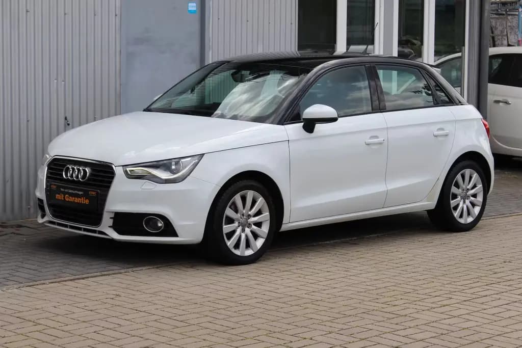 Main__Slider__Photo:Audi A1 Sportback Ambition Navi+BiXenon+Sportp.+Sitzh 07/2014-0