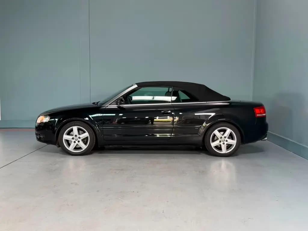 Main__Slider__Photo:Audi A4 Cabriolet 2.0 TFSI, 1.Hd, Scheckheft voll 10/2006-0