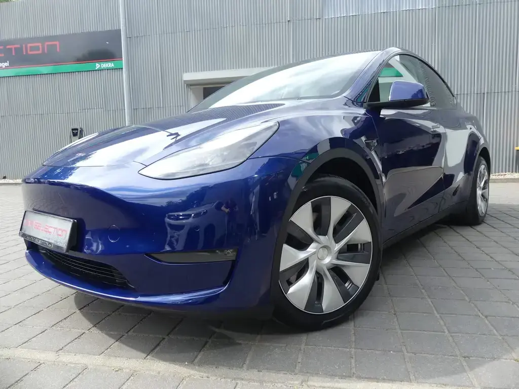 Main__Slider__Photo:Tesla Model Y Long Range Dual AWD PANO/LED/KAM/AUTOPIL 07/2023-1