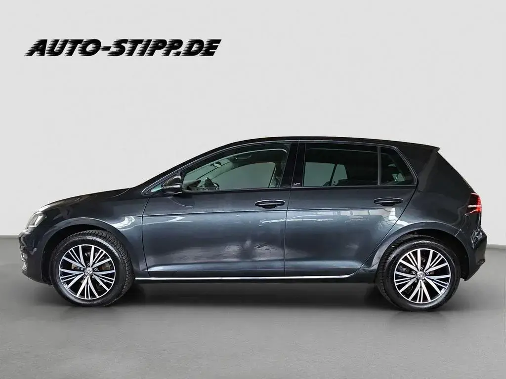 Main__Slider__Photo:Volkswagen Golf 1.4 TSI Allstar NAVI TEMP XENON SITZH PDC 07/2016-1