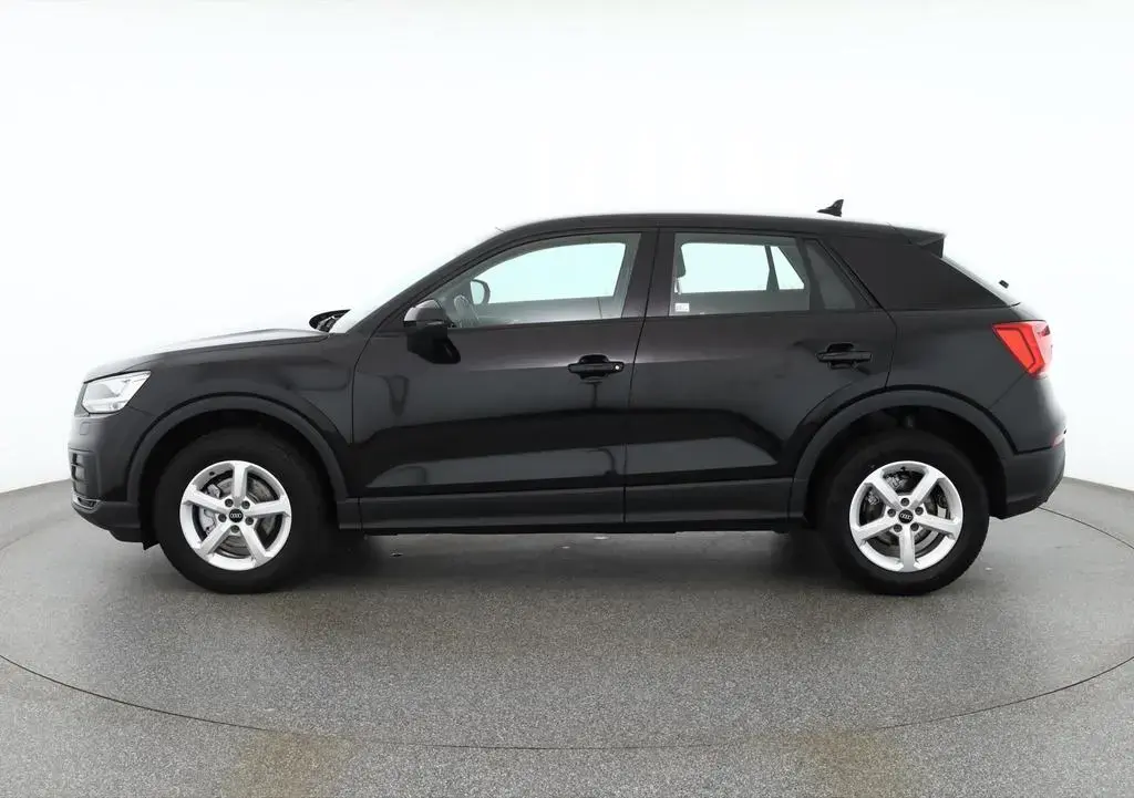 Main__Slider__Photo:Audi Q2 30 TFSI LED Navi Sitzheizung Kamera AHK 11/2020-1