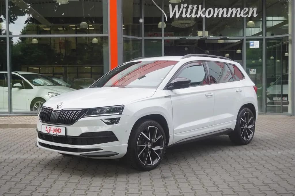 Main__Slider__Photo:Skoda Karoq 2.0 Sportline 4x4 DSG LED Navi ACC Keyless 12/2020-0