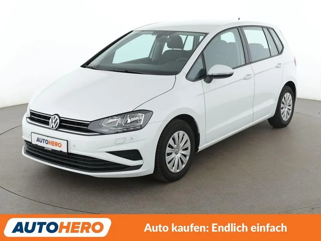 Main__Slider__Photo:Volkswagen Golf Sportsvan Golf VII Sportsvan 1.0 TSI Trendline Aut.*TEMPO* 01/2019-0