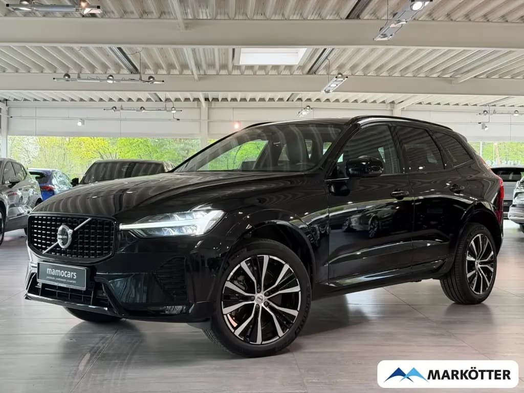 Main__Slider__Photo:Volvo XC60 B5 AWD Plus Dark ACC/BLIS/FOUR-C/360°/H&K 05/2025-0