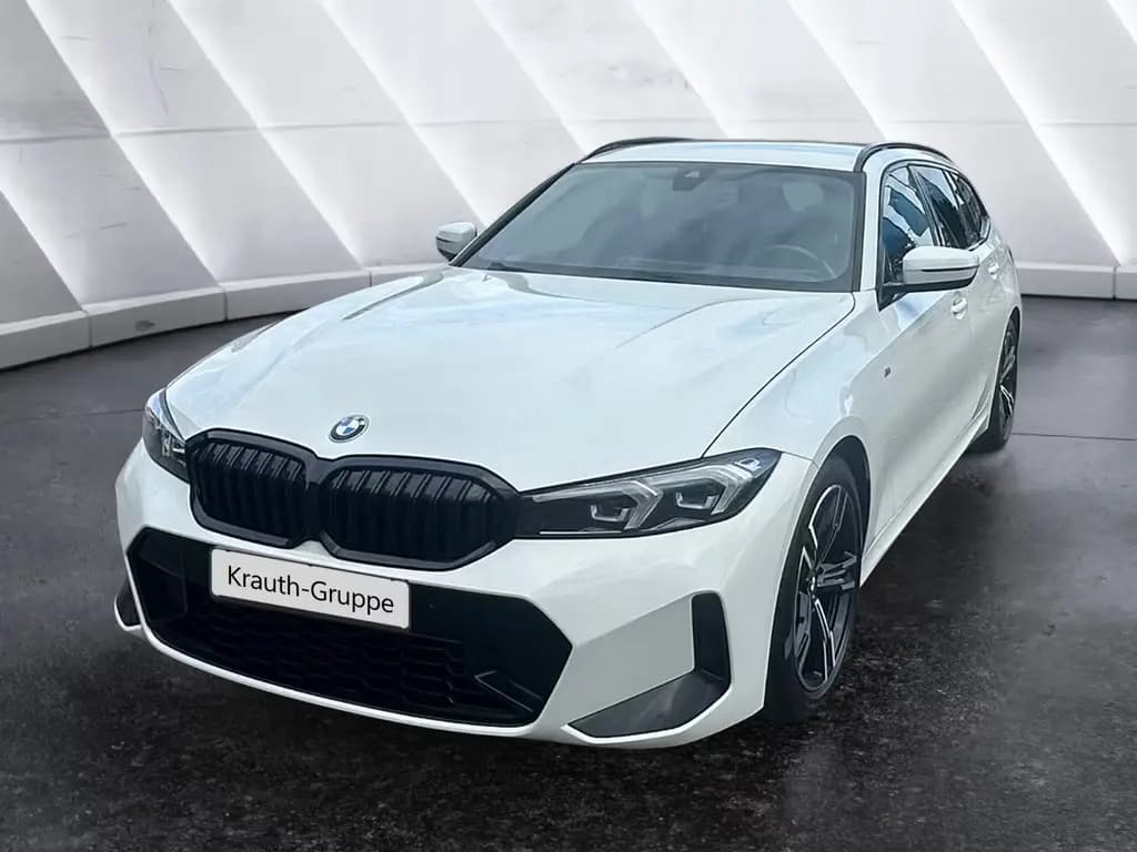 Main__Slider__Photo:BMW 318 d M Sportpaket DAB Tempomat Klimaaut. Shz 04/2023-0