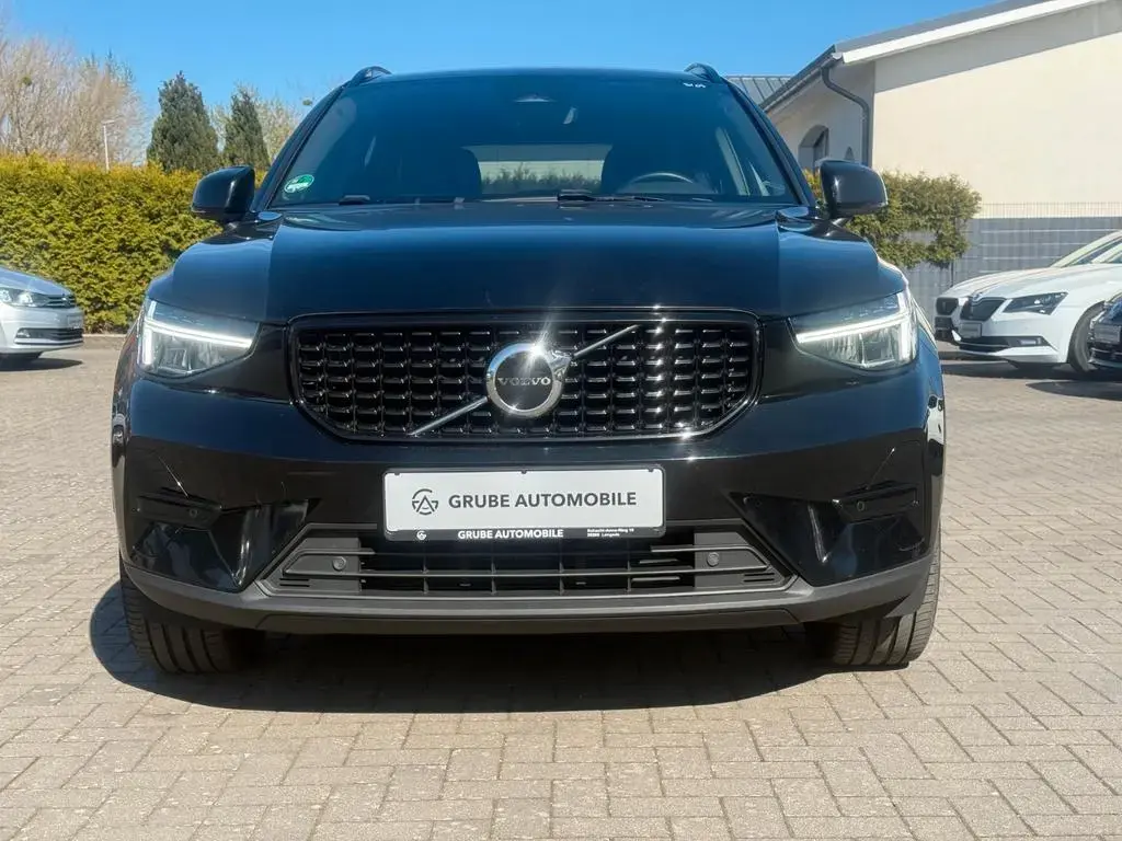 Main__Slider__Photo:Volvo XC40 B4 Plus Dark AUTOMATIK*LEDER* 12/2022-1