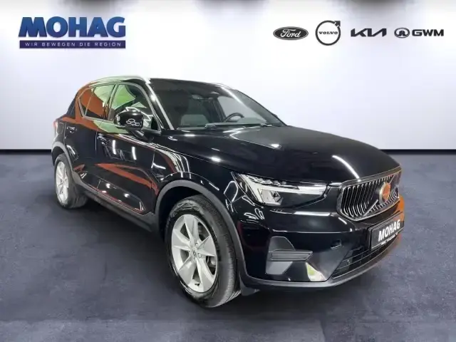 Main__Slider__Photo:Volvo XC40 B3 2WD Core - Sitzheizung PDC Kamera AHK sc 04/2023-1