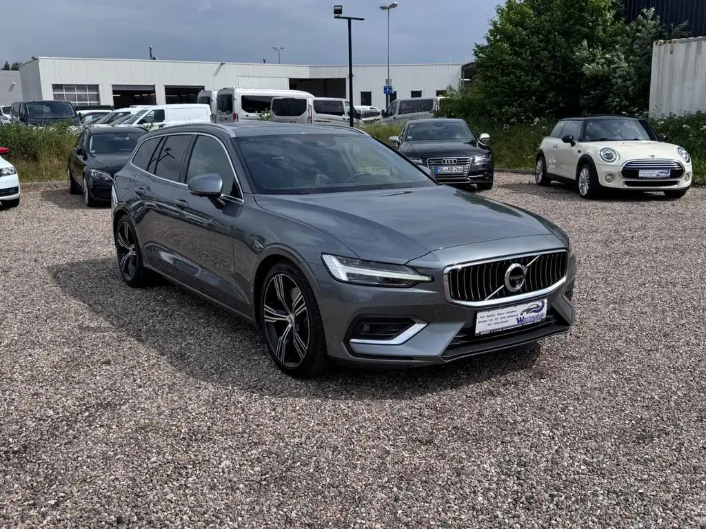 Main__Slider__Photo:Volvo V60 Inscription AWD, VOLL,360°,Massage, Pano,LED 12/2019-1