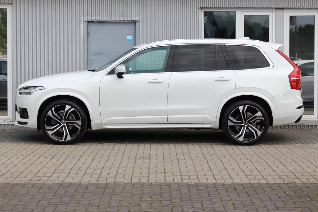 Main__Slider__Photo:Volvo XC90 R-Design AWD 7-Sitz+ACC+LED+PANO+AHK 08/2017-1