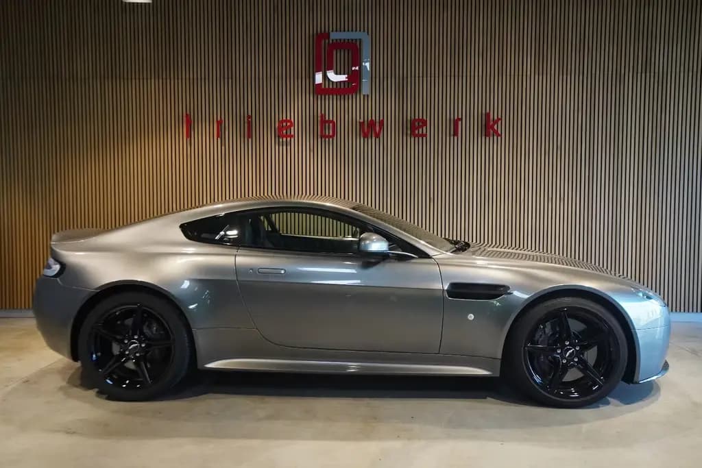 Main__Slider__Photo:Aston Martin V8 Vantage 4.7 AMR Coupé *1.Hd*U-Frei*One of 200 06/2018-0