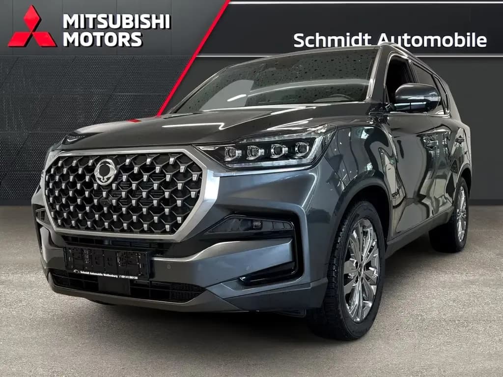 Main__Slider__Photo:Ssangyong REXTON 2.2 D Lux LED ACC Klimasitze Navi 360Grad 06/2025-0