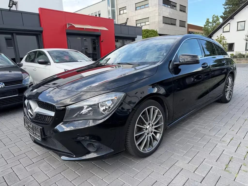 Main__Slider__Photo:Mercedes-Benz CLA Shooting Brake CLA 200 12/2015-0