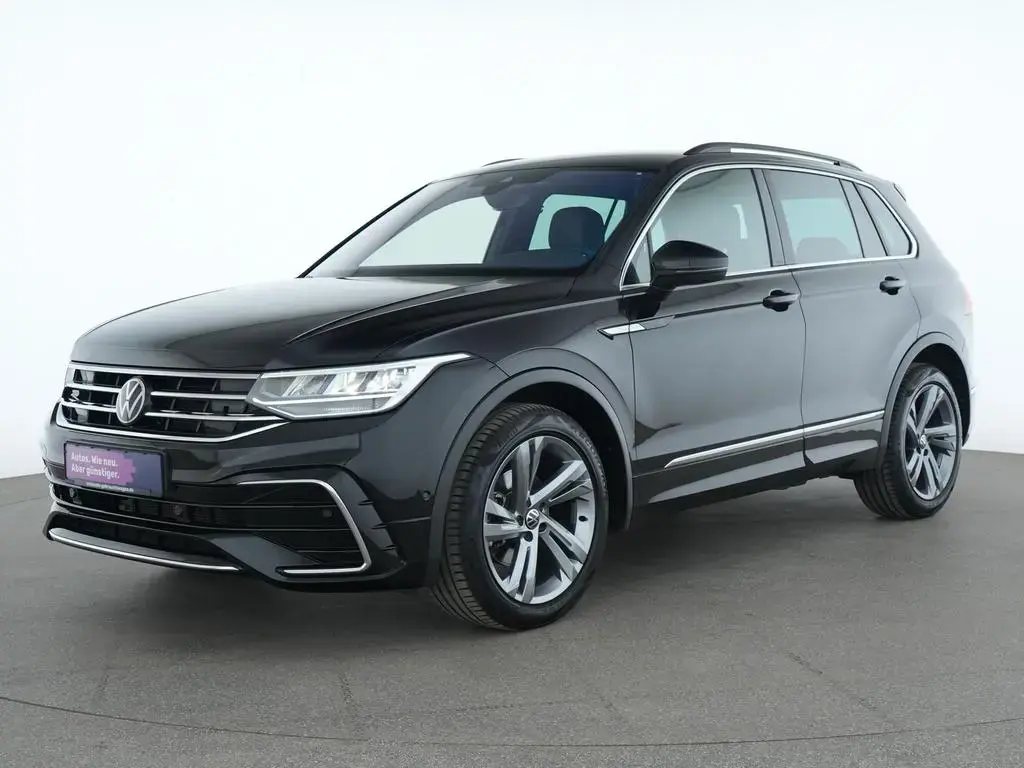 Main__Slider__Photo:Volkswagen Tiguan R-Line ACC|Kamera|Parklenkassist|CarPlay 04/2024-1